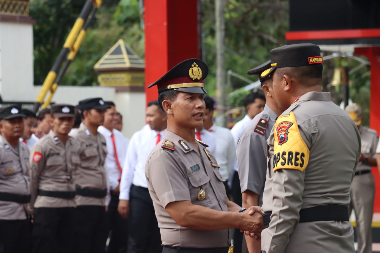 Dua Anggota Polres Wonogiri Raih Kenaikan Pangkat Pengabdian