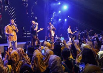 ‘Soulmate’ Kahitna, Lagu Lawas Tentang Kasih Tak Sampai yang Bikin Penonton Baper