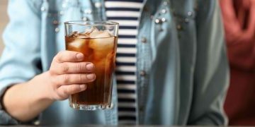 Waspada! 6 Gangguan Kesehatan Ini Dipicu dari Minuman Bersoda