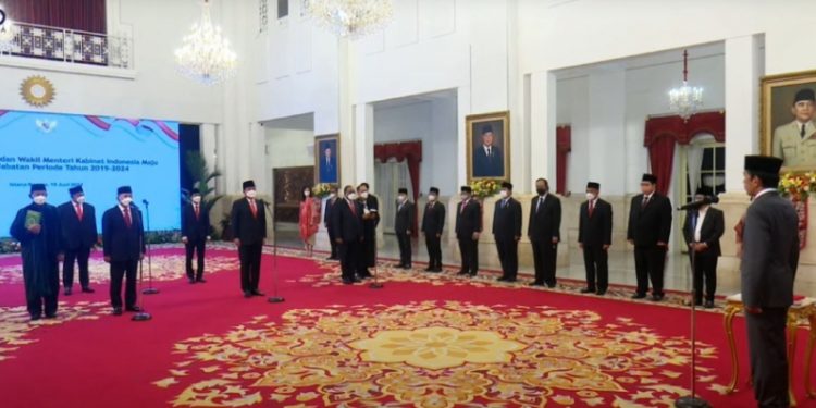 pelantikan menteri
