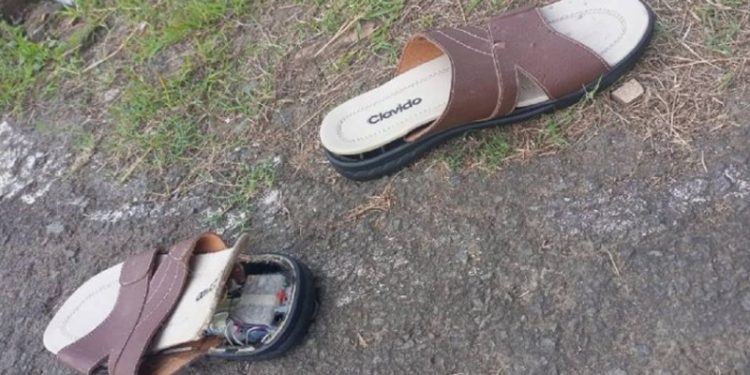 sandal bom