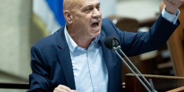 Menteri Israel Berharap Penerbangan Haji Langsung ke Arab Saudi
