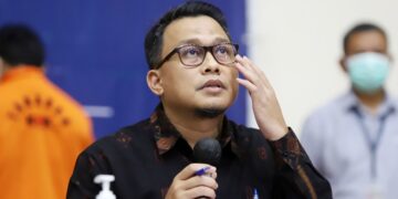 ali fikri