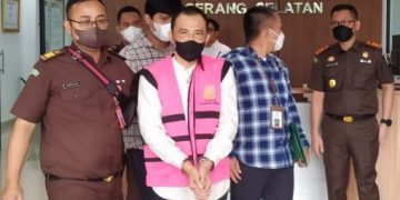 Terseret Kasus Korupsi Dana PIP, Mantan Kepsek SMPN 17 Tangsel Jadi Tahanan Kejaksaan