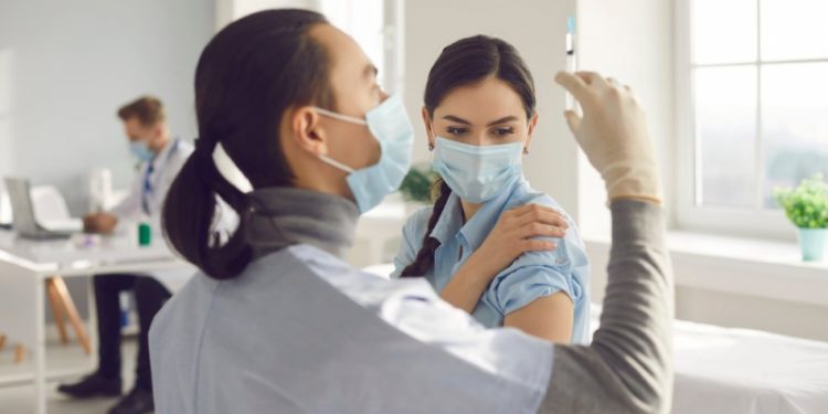 Catat Ya! Ini 7 Pantangan yang Harus Dihindari Setelah Vaksin Booster