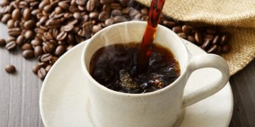 Ini Bahayanya Langsung Minum Kopi Setelah Minum Obat