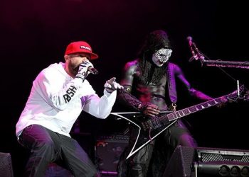 Kesehatan Fred Durst Memburuk, Limp Bizkit Tunda Sisa Tur
