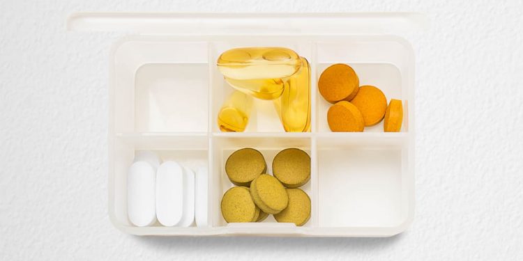 6 Jenis Obat-obatan Ini Harus Selalu Tersedia di Tas