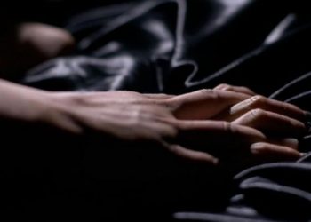 seks dengan lampu padam