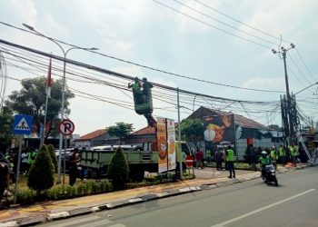 Pemkot Tangsel dan APJATEL Sepakat Cabut Tiang di Pedestrian Jalan Ceger Raya