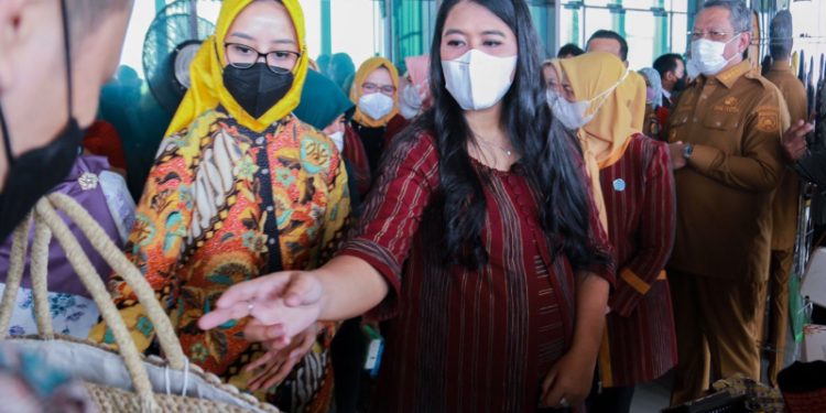 Kahiyang Ayu Bersama TP PKK Kota Medan Lakukan Studi Tiru ke Kota Tangsel