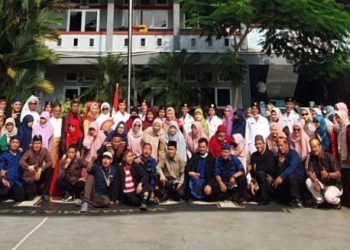 Lomba Fashion Show di SMAN 2 Tangsel, Pak Kepsek Jadi Juaranya