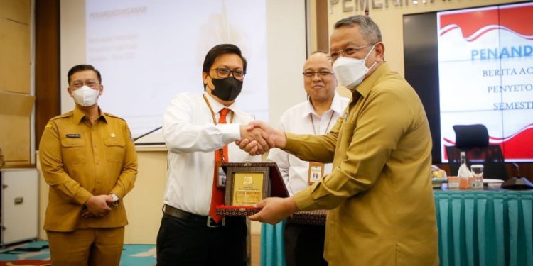Pemkot Tangsel Setor Pajak Pusat Semester 1 Sebesar Rp 36,8 Miliar