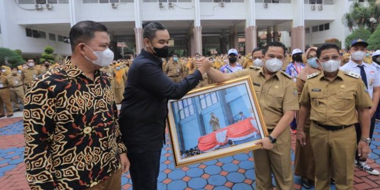 Sejumlah Atlet Berprestasi di Kota Tangerang Diganjar Penghargaan