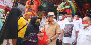 Bagikan Ribuan Paket Baksos, Pemkot Tangsel Apresiasi FKUB dan Vihara Kwan In Thang