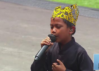 Video Farel Prayoga: 2020 Ngamen Keliling Kampung, 2022 Menyanyi di Istana Negara