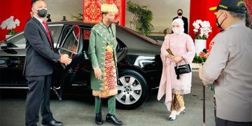 Bermotif Pucuk Rebung, Ini Filosofi Baju Adat yang Dikenakan Jokowi saat Sidang Bersama