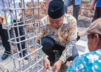 Wali Kota Tangsel Letakan Batu Pertama Tandai Pembangunan Musala Nurul Amin