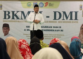 Benyamin Davnie Buka Final Lomba Sholawat dan Kaligrafi yang Diselenggarakan BKMM-DMI Tangsel