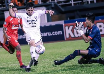 Persita Tahan Imbang Borneo FC