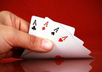 Polisi Tarik Peredaran Kartu Mainan Berisi Barcode Situs Judi Online