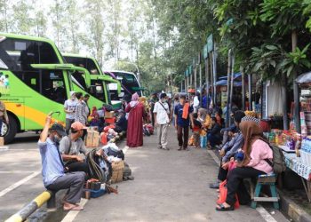 Harga BBM Naik, Beli Tiket Bus di Kota Tangerang Jadi Makin Mahal