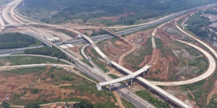Pemerintah Target Rampungkan Tol Japek II Selatan 2024 Mendatang