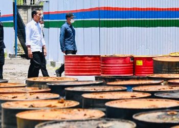 Ada Potensi di Buton, Presiden: Dua Tahun Lagi Tidak Ada Impor Aspal