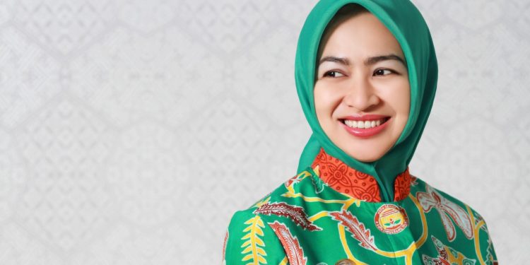 Profil Lengkap Airin Rachmi Diany