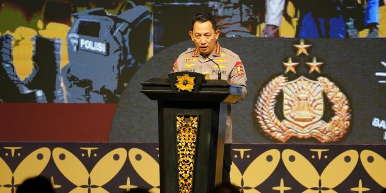 Muncul Coretan “Sarang Pungli” di Mapolres Luwu, Begini Reaksi Jenderal Sigit