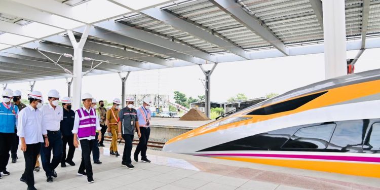 Proyek Kereta Cepat Jakarta – Bandung Diklaim telah Mencapai 88,8 Persen
