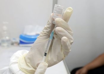 Pemerintah Klaim Utamakan Penggunaan Vaksin COVID-19 Produksi Dalam Negeri