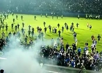 Pertandingan Derby Jawa Timur Makan Korban, 127 Orang Meninggal di Laga Arema vs Persebaya