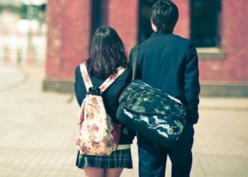 Ini 7 Alasan Cinta Pertama Tidak Bisa Terlupakan