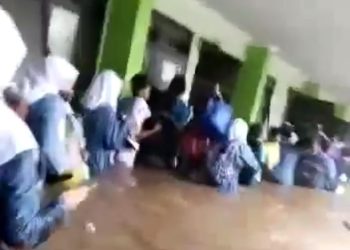 Tembok Sekolah Roboh Diterjang Banjir, Tiga Siswa MTsN 19 Jakarta Meninggal Dunia