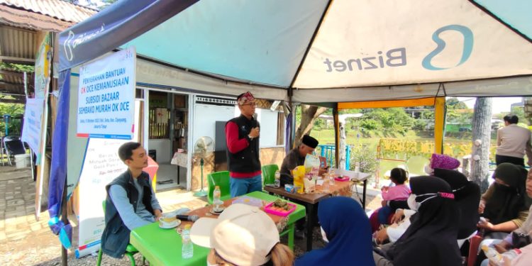 Harga Bahan Pokok Kian Naik, OK OCE Bantu Masyarakat Cipayung lewat Bazaar Sembako Murah