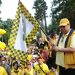 Diikuti 2,7 Juta Kader Golkar, Airlangga Hartarto Lepas Jalan Sehat