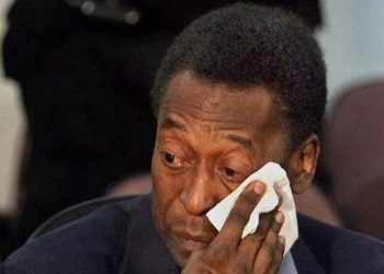Pele Prihatin Tragedi Kanjuruhan, Komentarnya Bikin Mak Jleb!