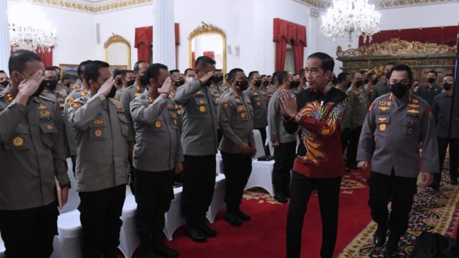 Daftar Arahan Jokowi Buat Pejabat Polri: dari Pungli sampai Gaya Hidup Mewah!