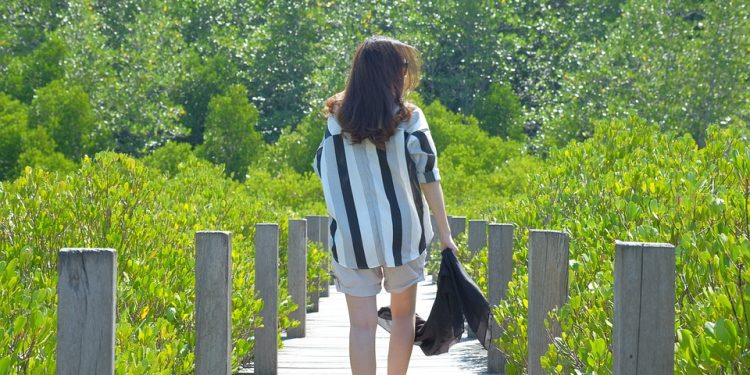 Benarkah Wanita Miliki Kelemahan Saat Menghadapi Pria! Cek di Sini Apakah Kamu Termasuk?