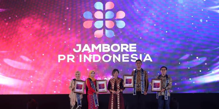 Jambore PR Indonesia 2022, FIFGROUP Raih Dua Penghargaan Sekaligus
