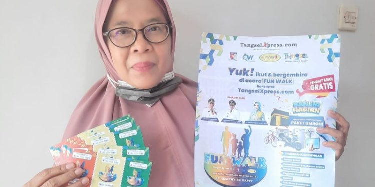 Bintarti Jadi Peserta Pertama Fun Walk TangselXpress.com