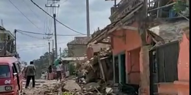 Dampak Gempa Cianjur, Ratusan Rumah di Sukabumi Alami Kerusakan
