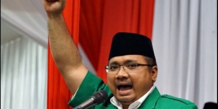 Jelang Tahun Politik, Gus Yaqut Minta Masyarakat Waspadai Politik Identitas 