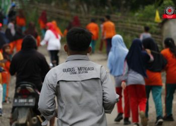 simulasi tsunami