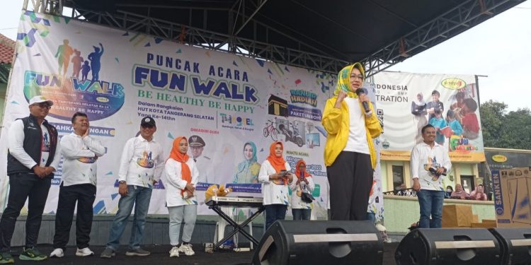 Fun Walk TangselXpress Dibanjiri Apresiasi dari Berbagai Kalangan