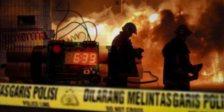 Ledakan Bom Bunuh Diri Guncang Kantor Polisi di Bandung