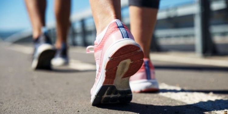 Tips Memilih Sepatu yang Tepat dan Sehat untuk Kaki 