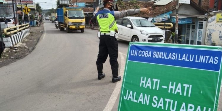 Masyarakat Tangsel, Tahun 2023 di Kawasan Pamulang dan Serpong Diberlakukan One Way