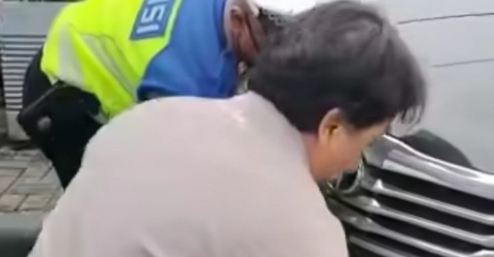 Pakai Plat Palsu, Polisi Hentikan Mobil Instansi Pemerintah